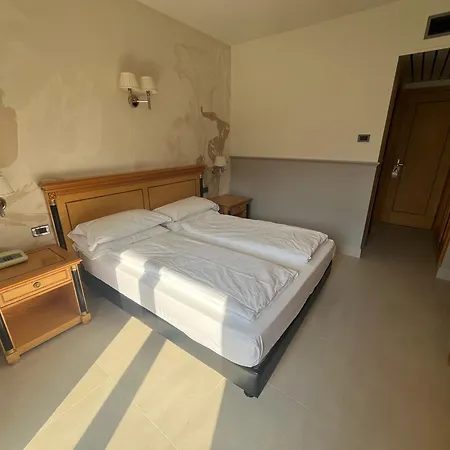 Szálloda Selene 3*
