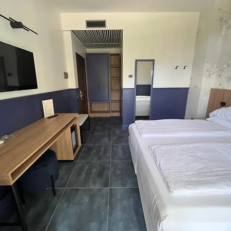 Hotel Selene