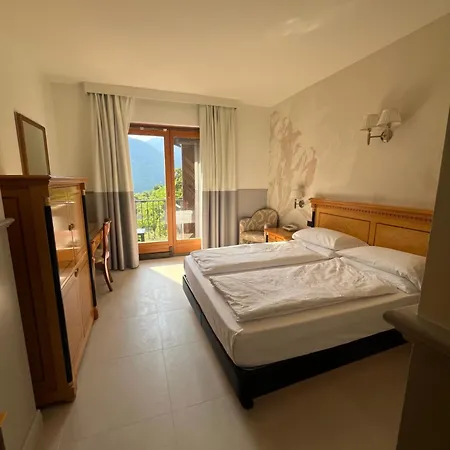 فندق Villa Selene 3*