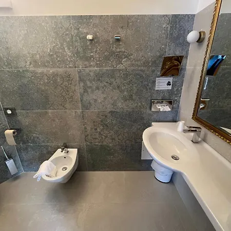 Hotell Selene Tremosine